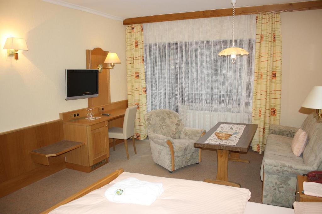 Wald-Hotel Heppe Dammbach Kamer foto