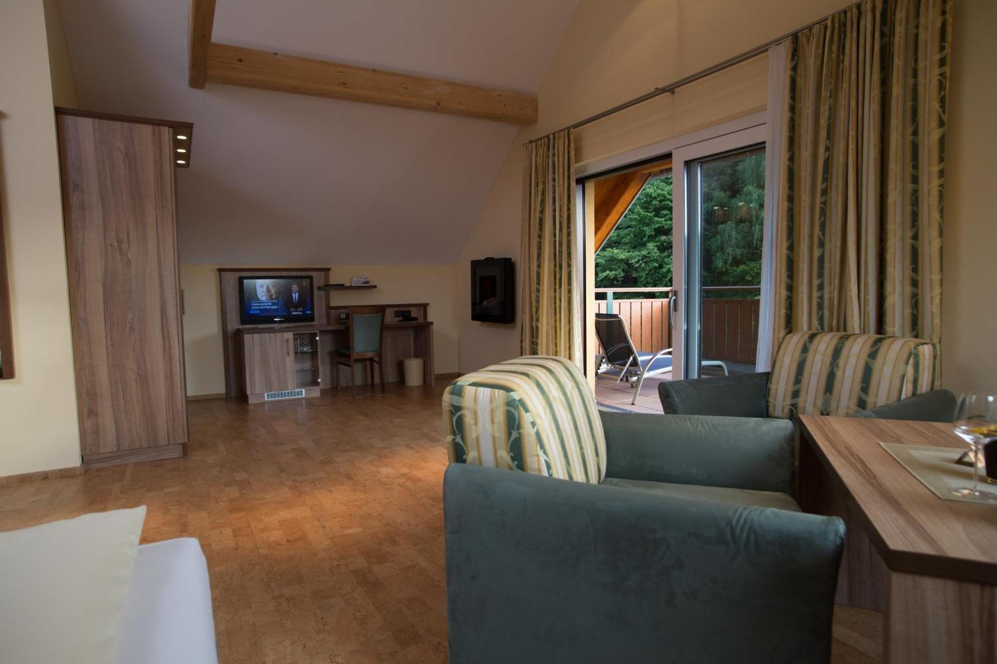 Wald-Hotel Heppe Dammbach Kamer foto